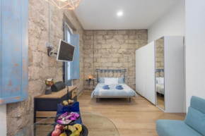 Triana Cool Studio